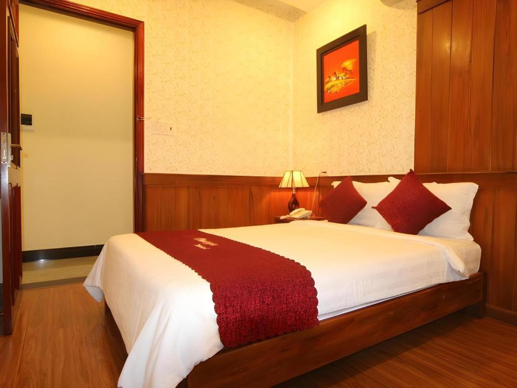 Omega Da Nang Beach Hotel Eksteriør billede