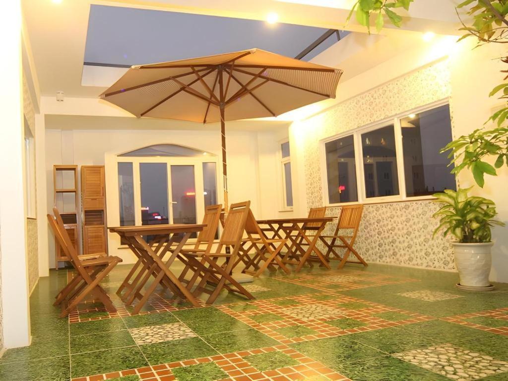 Omega Da Nang Beach Hotel Eksteriør billede