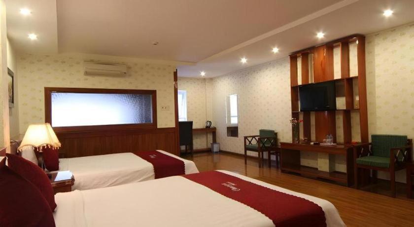 Omega Da Nang Beach Hotel Eksteriør billede